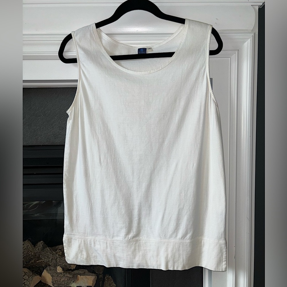 📦White Vintage Sleeveless Cotton Top